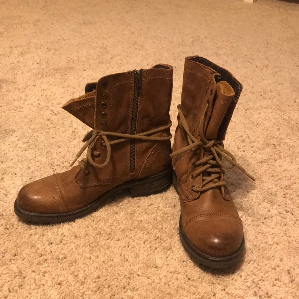 Steve Madden combat boots